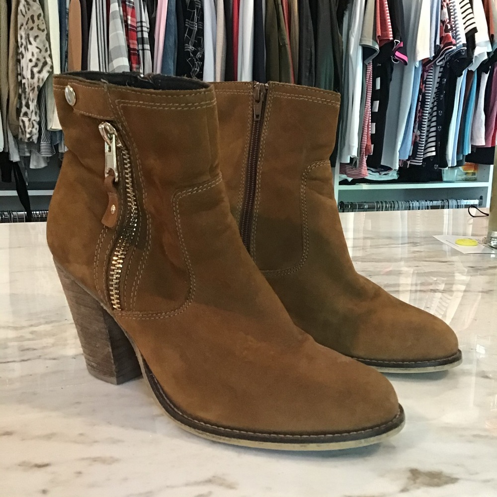 Brown Zippered Ankle Boots
